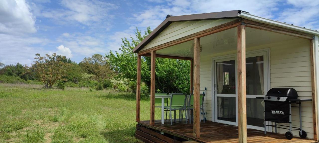 Bungalow Au Pied Du Luberon Saint-Martin-de-la-Brasque ภายนอก รูปภาพ