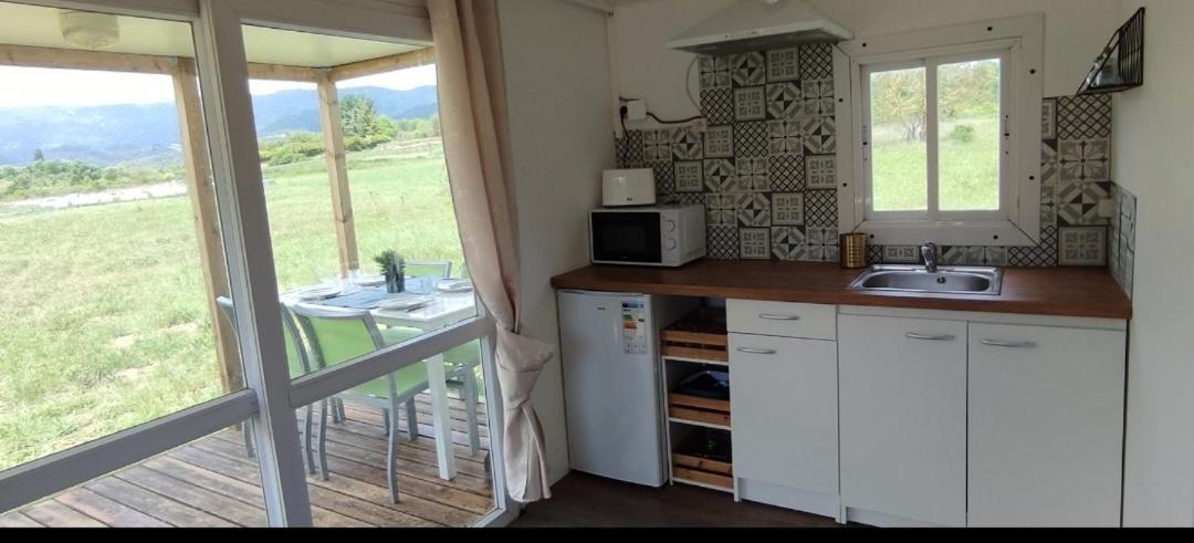 Bungalow Au Pied Du Luberon Saint-Martin-de-la-Brasque ภายนอก รูปภาพ
